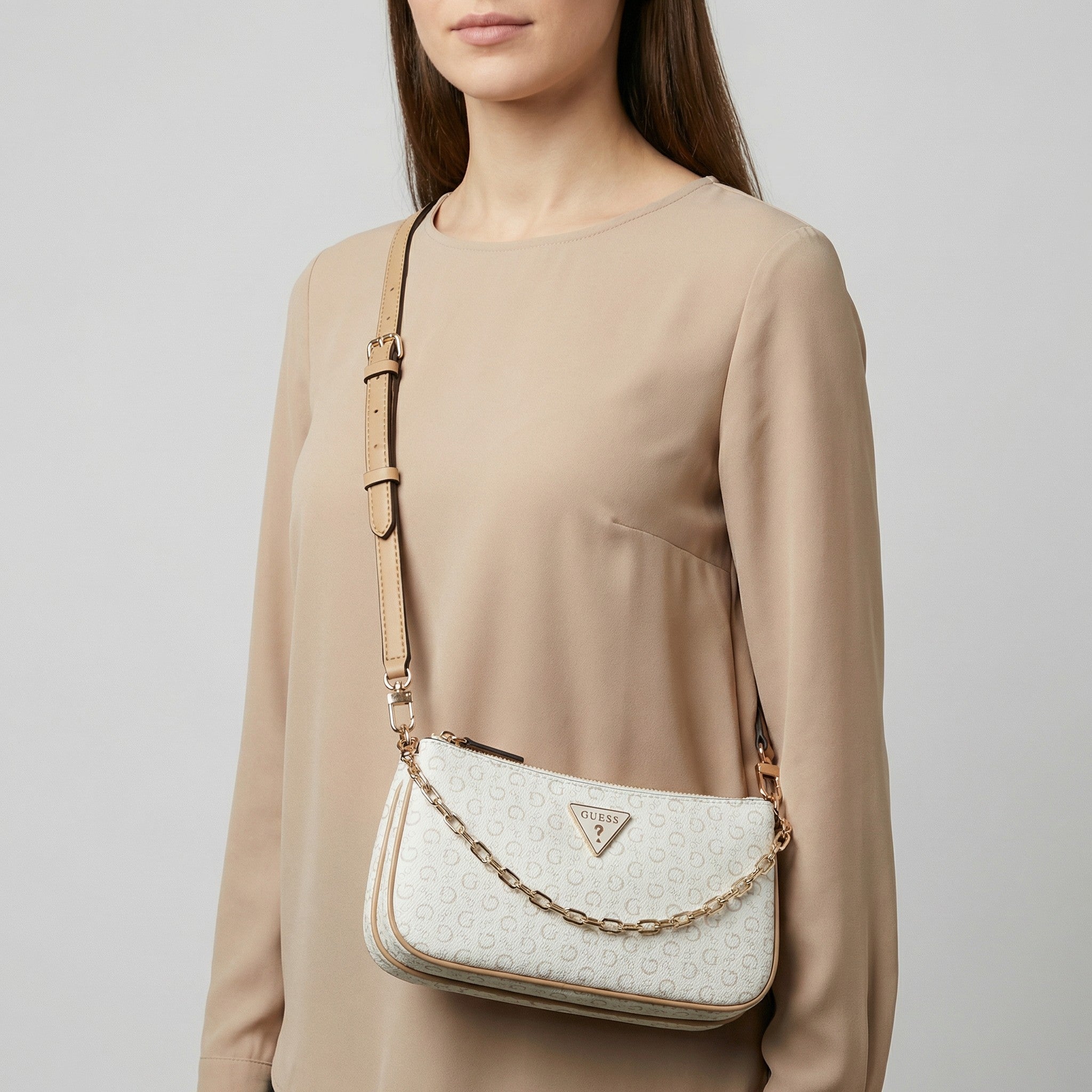 Bolso Hombro Guess Blanco con Monograma G y Cadena Dorada – 100% Original